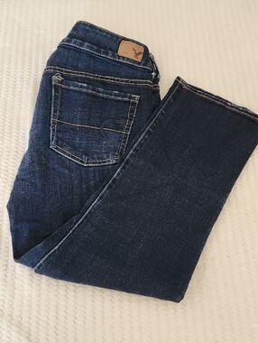 American Eagle Artist Crop Stretch Dark Blue Jeans